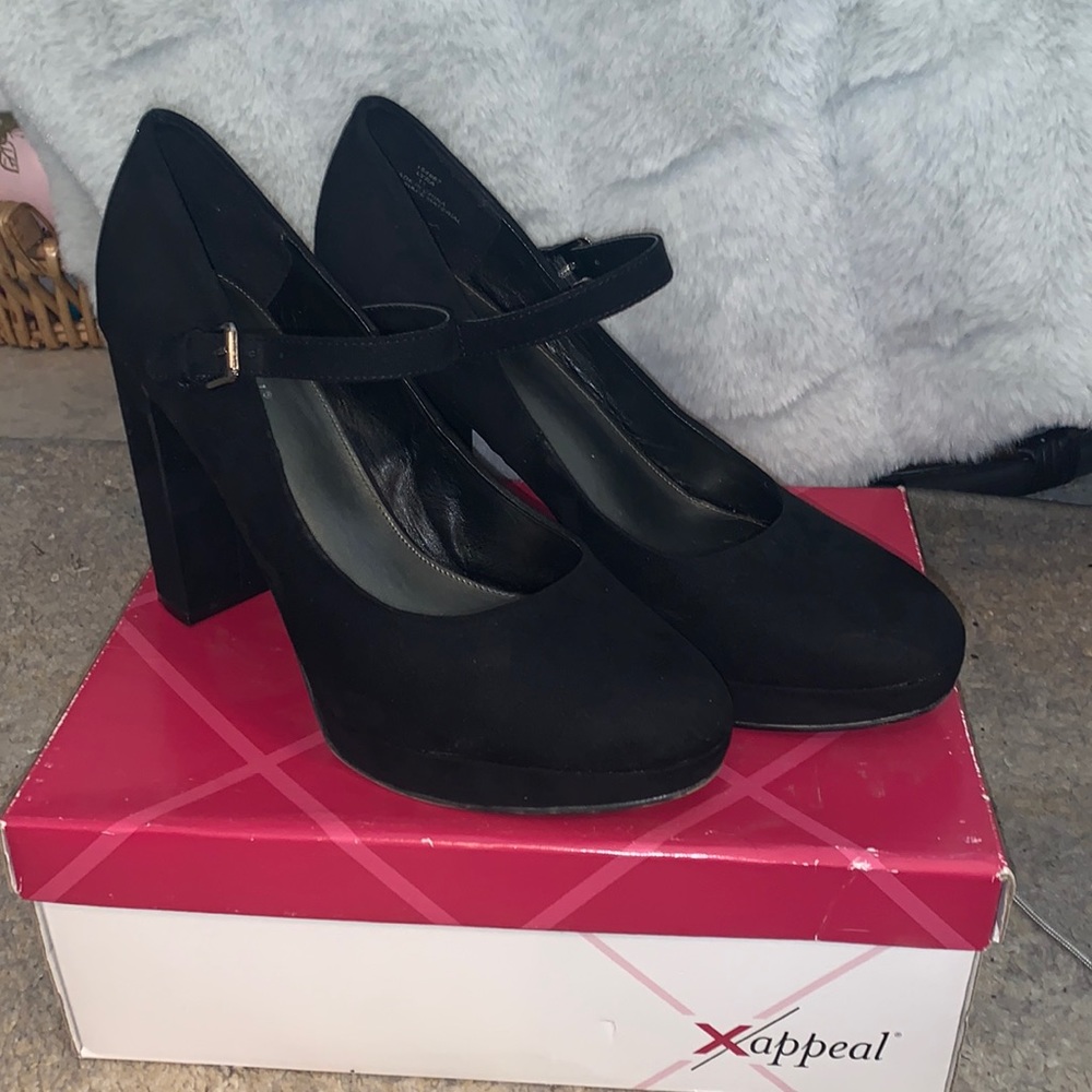 Xappeal suede black thick block closed toe heels size 11, worn twice